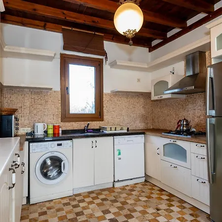 4 Bdr With Swimming Pool In Kayakoy Vila Fethiye