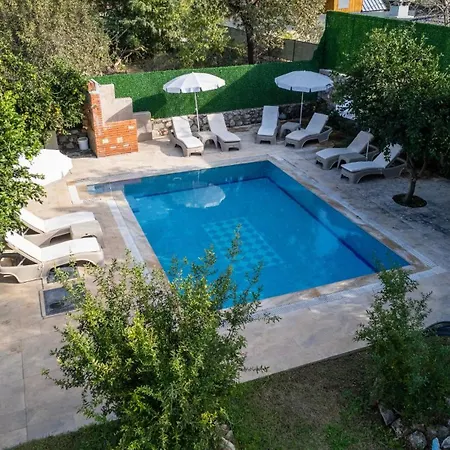 4 Bdr With Swimming Pool In Kayakoy