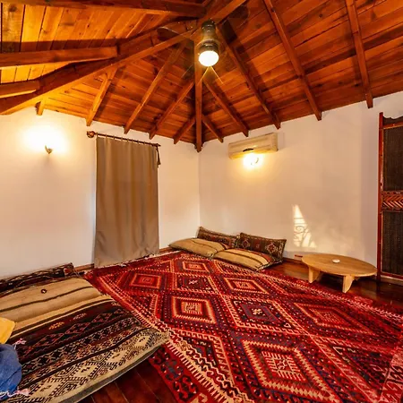 4 Bdr With Swimming Pool In Kayakoy Vila Fethiye
