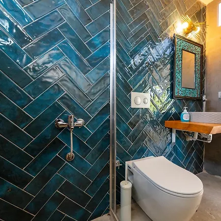 4 Bdr With Swimming Pool In Kayakoy * Fethiye