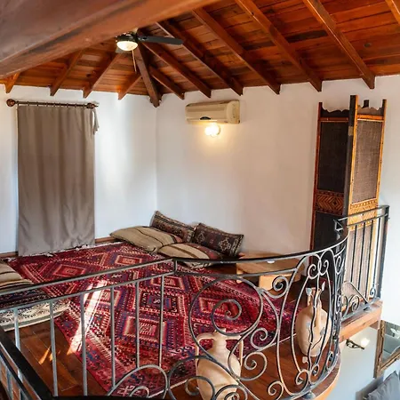 Vila 4 Bdr With Swimming Pool In Kayakoy *