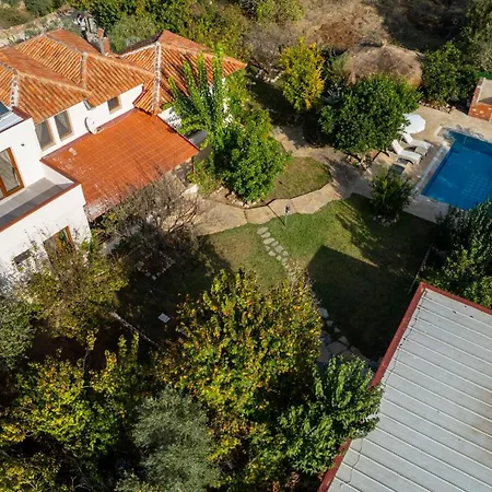 4 Bdr With Swimming Pool In Kayakoy Villa