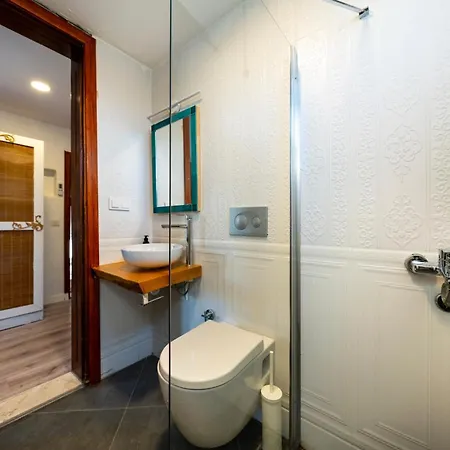 4 Bdr With Swimming Pool In Kayakoy Fethiye